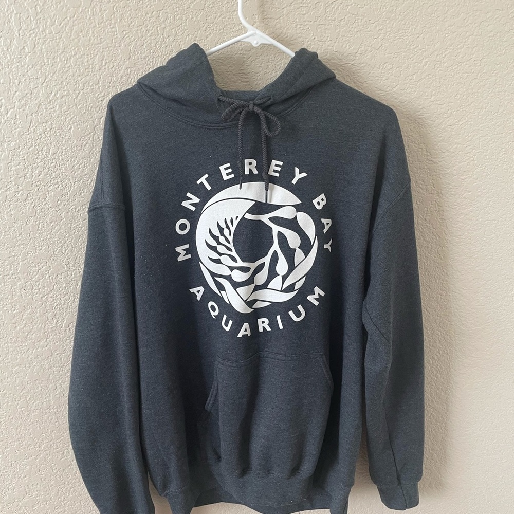 MONTEREY BAY AQUARIUM SWEATSHIRT